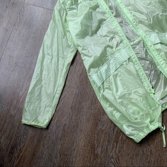 Nike Womens Transparent Packable Light Wind Running Lime Midi Jacket Small S - Picture 3 of 8